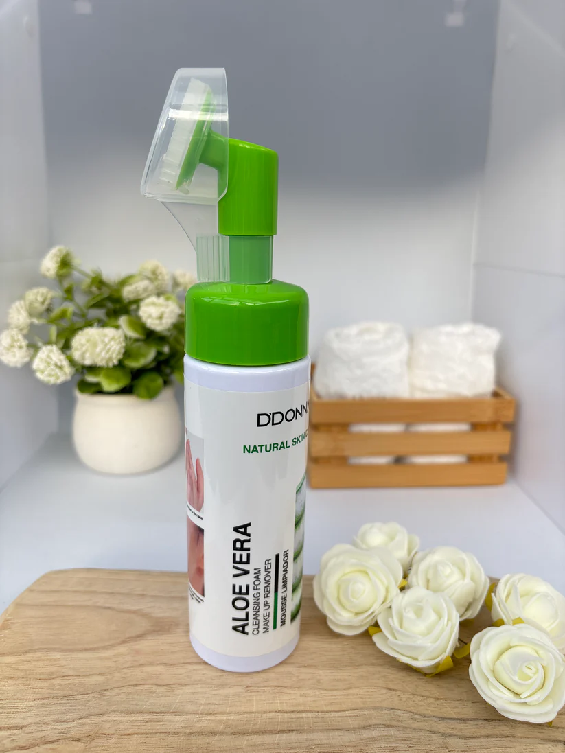 mousse visage 1 Mousse Nettoyante Démaquillante à l'Aloe Vera DDONNA – Image 2