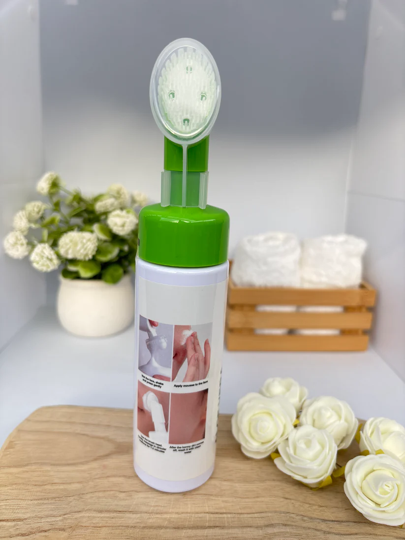 mousse visage 2 Mousse Nettoyante Démaquillante à l'Aloe Vera DDONNA